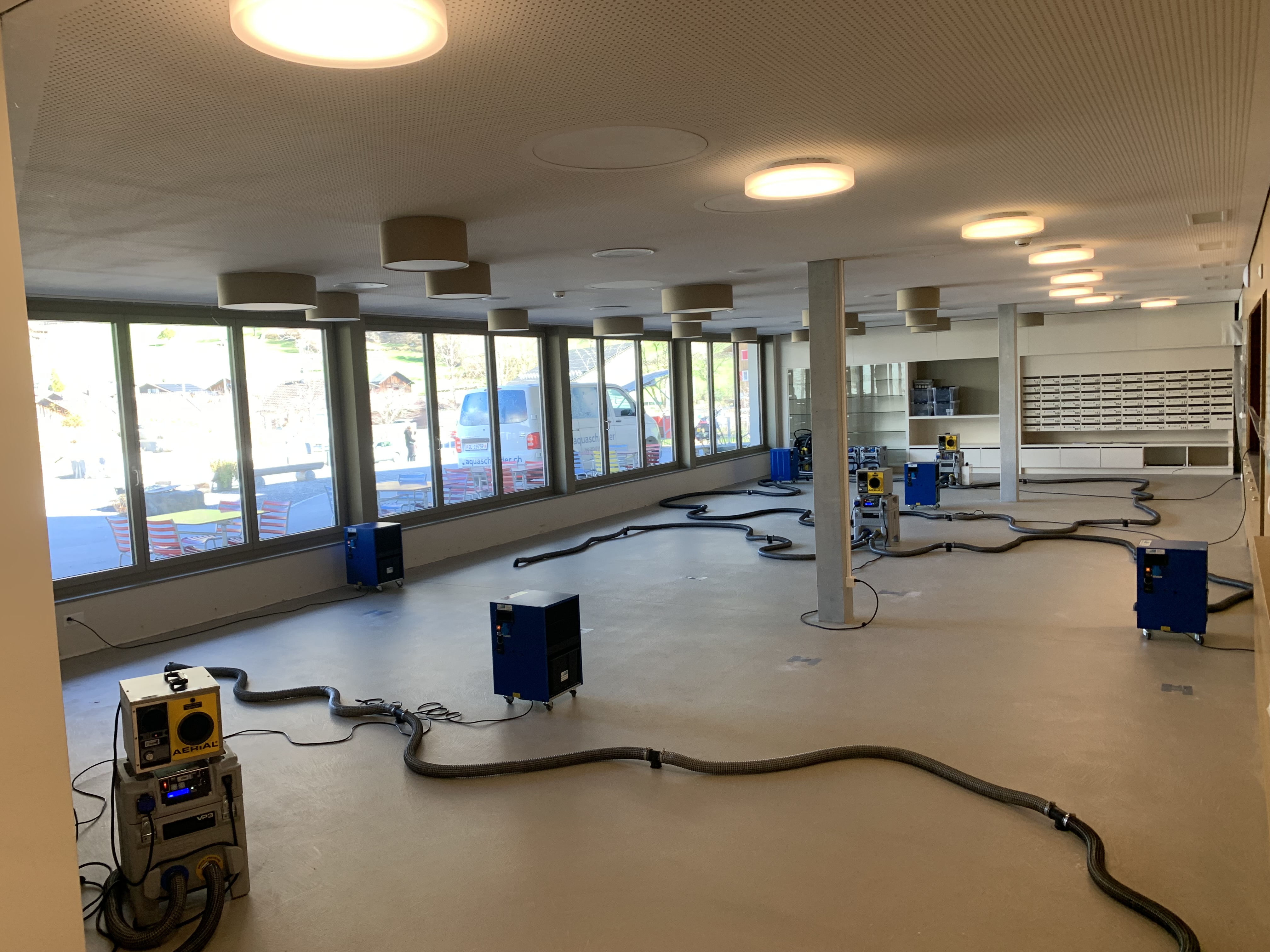 Wasserschadensanierung und Notfall-Service